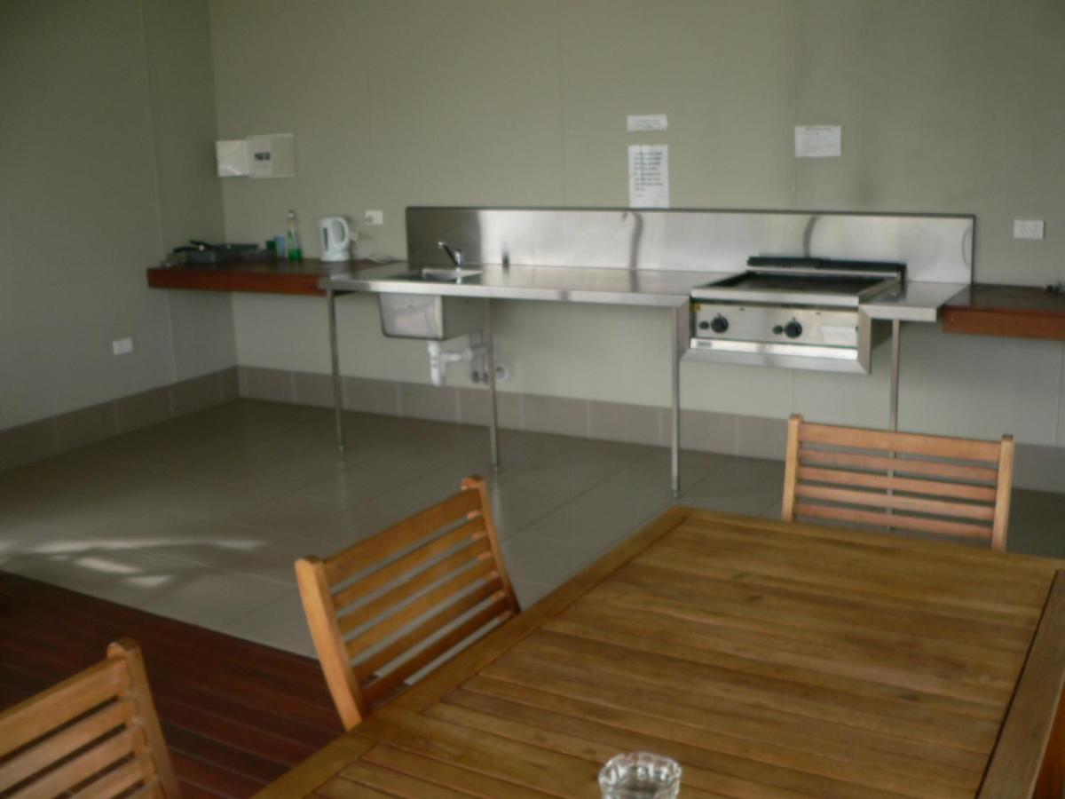 Hotel Chinchilla Tourist Park Extérieur photo