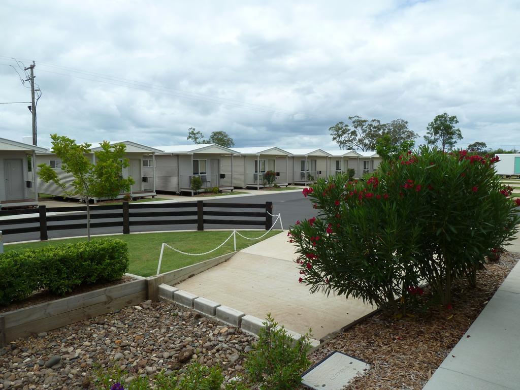 Hotel Chinchilla Tourist Park Extérieur photo