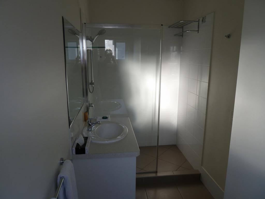 Hotel Chinchilla Tourist Park Chambre photo